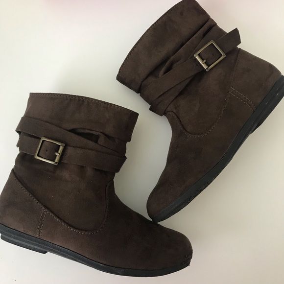 SO Other - SO boots Style: Layne